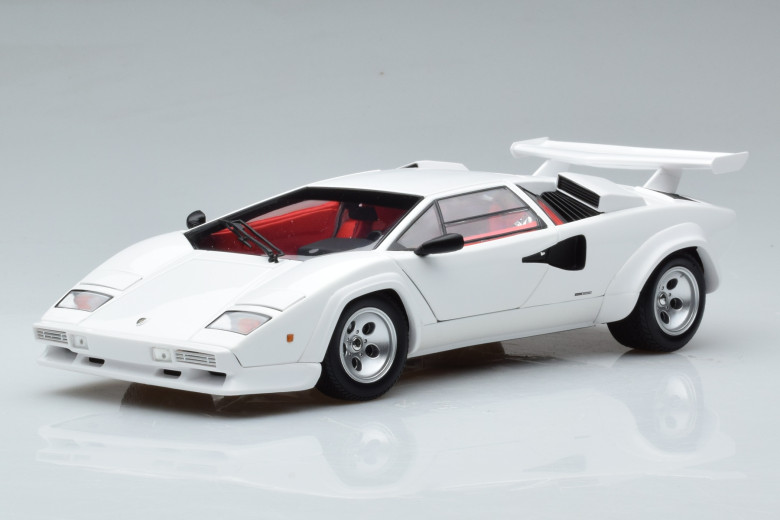08320E  Lamborghini Countach LP5000S White Kyosho 1/18