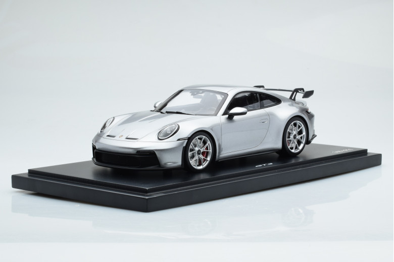 WAP0211510M004  Porsche 911 992 GT3 Silver Spark 1/18