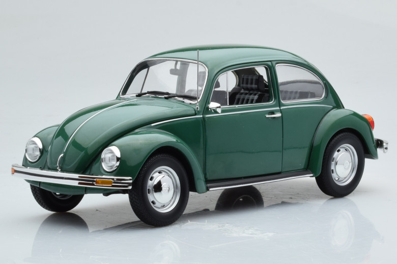 150057105  VW Volkswagen 1200 Green Minichamps 1/18