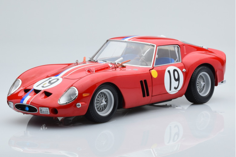 08438A  Ferrari 250 GTO n19 Le Mans 1962 Kyosho 1/18