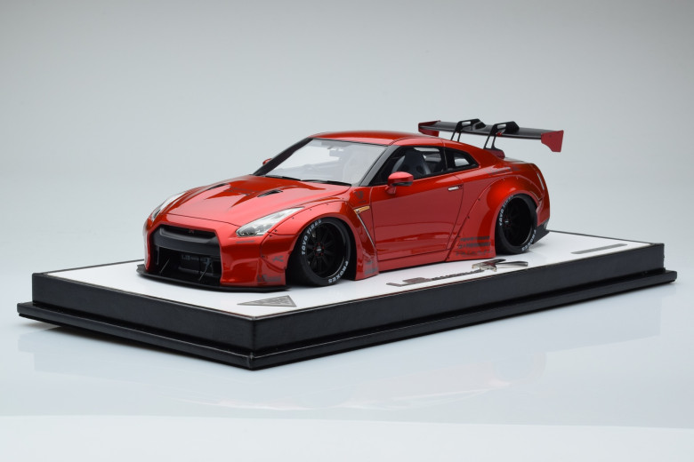 EML002D  Nissan GT-R R35 Liberty Walk Candy Red GT Wing Make Up 1/18