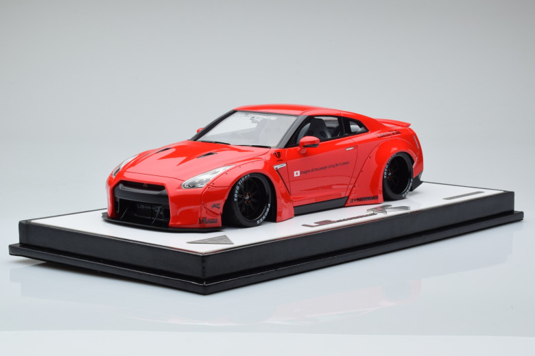 EML003D  Nissan GT-R R35 Liberty Walk Red Duck Tail Make Up 1/18