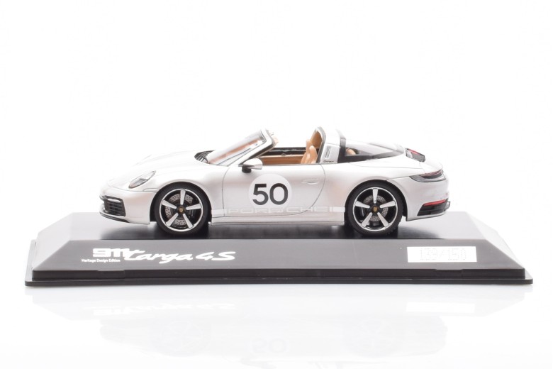 WAP0209200NM7Z  Porsche 911 992 Targa 4S GT Silver Spark 1/43