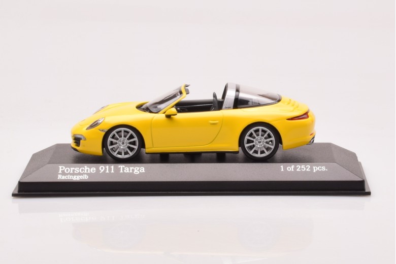 410062441  Porsche 911 991 Targa Yellow Minichamps 1/43