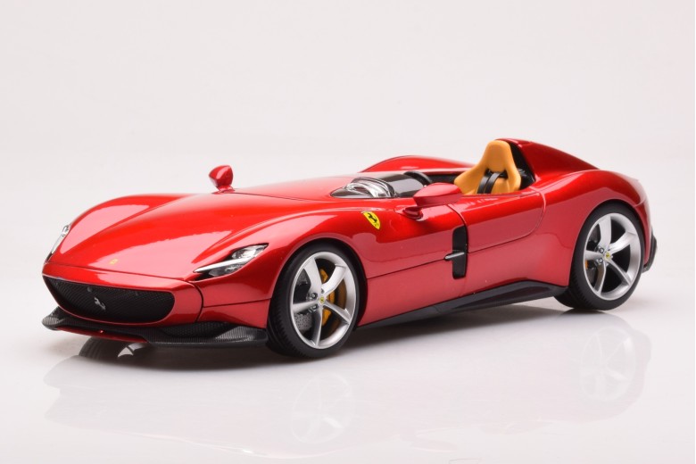18-16909  Ferrari Monza SP1 Red Metallic Limited Edition Bburago 1/18