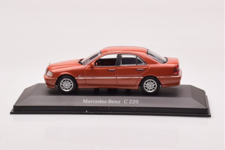 B66005747  Mercedes C C220 Sedan Orange Metallic Dealer Edition Minichamps 1/43