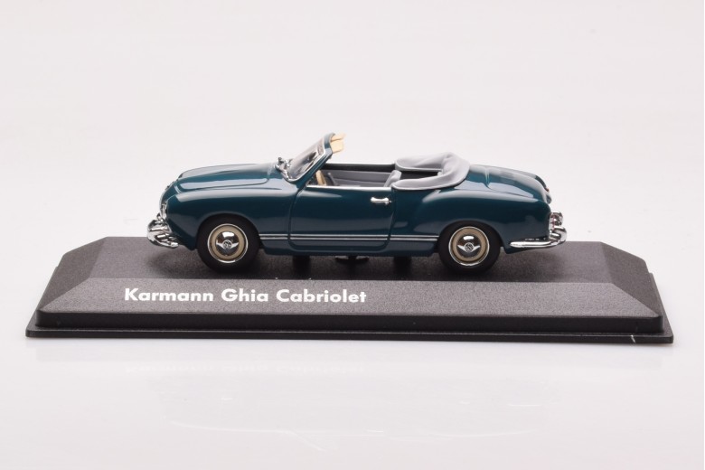 430051044  VW Volkswagen Kharmann Ghia Blue Minichamps 1/43