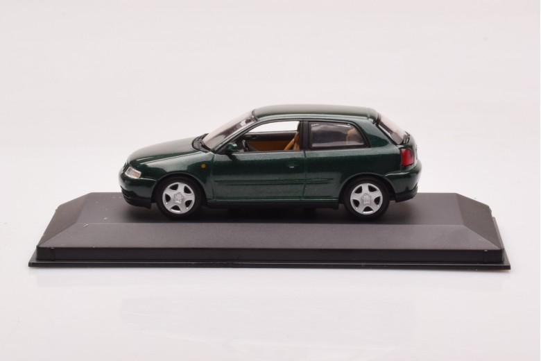 Audi A3 8L Green Minichamps 1/43