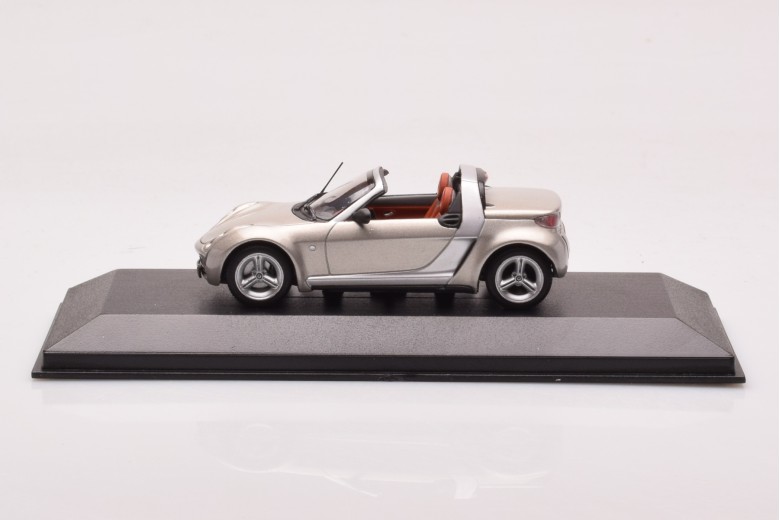 Smart Roadster Champagne Remix Minichamps 1/43