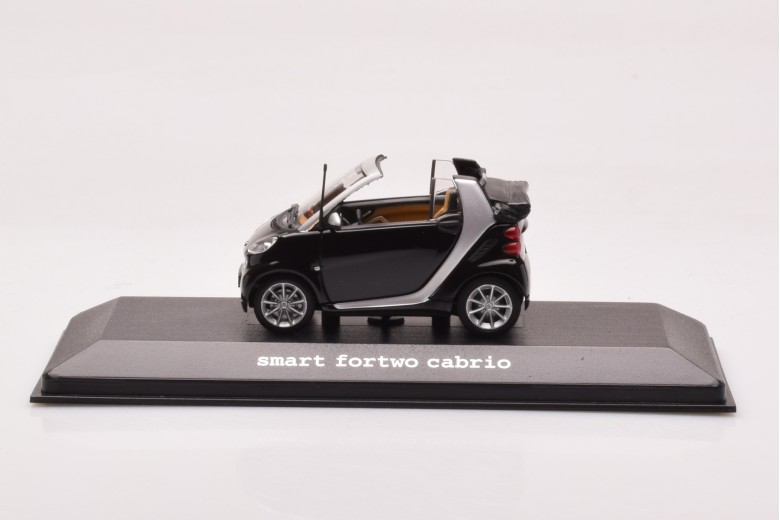 Smart Fortwo Cabrio Deep Black Minichamps 1/43