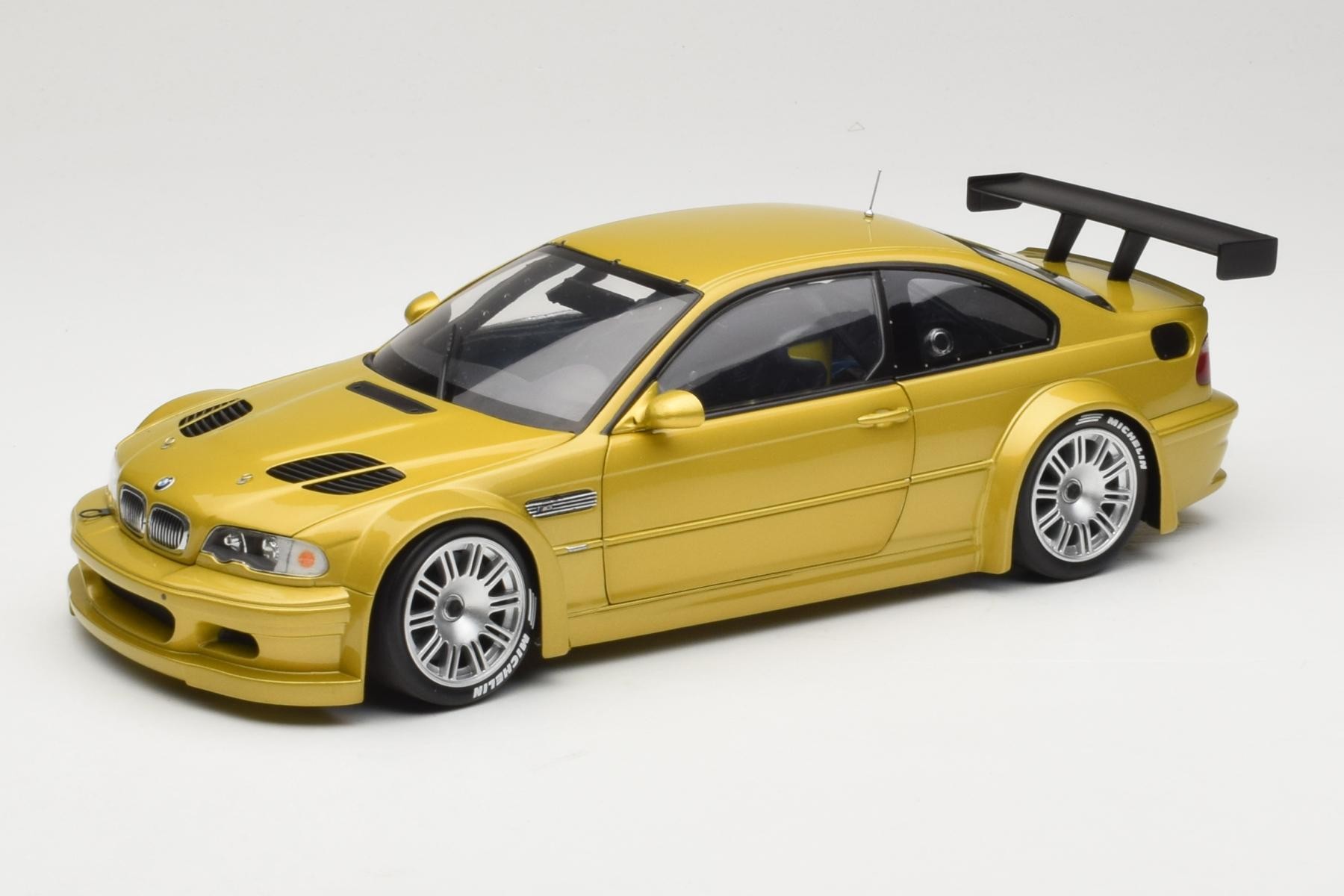 Yellow R46 Gtr BMW M3 E46 GTR Street Phoenix Yellow Minichamps 1/18