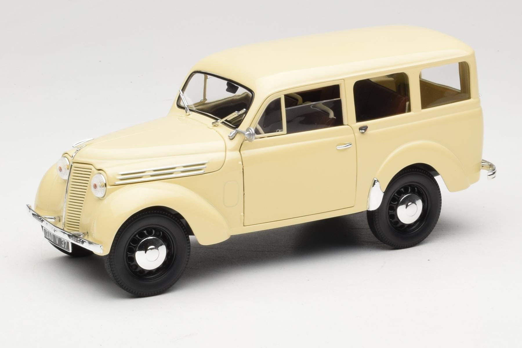Modèle Réduit Norev 1:18 Peugeot Partner 2016 Couleur Brun Moka – Métal – Neuf Sous Blister – Réf. 184894