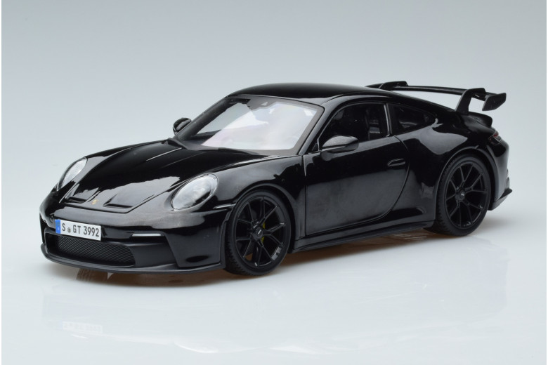 36458BK  Porsche 911 992 GT3 Coupe Black Maisto 1/18