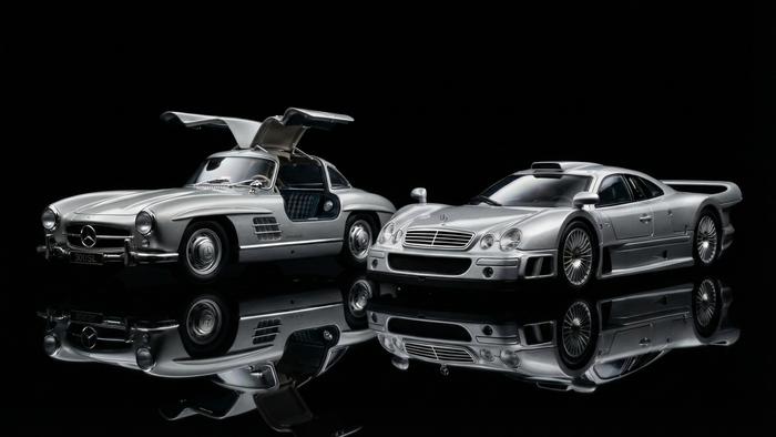 Modele Mercedes-Benz — 300SL Gullwing i CLK GTR w skali 1:18 diecast