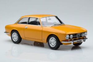 Alfa Romeo 1750 GTV Żółty Norev 1:18 187910 Metal — zdjęcie 5 z 7