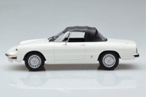 Alfa Romeo 2000 Spider Biały Norev 1:18 187882 Metal — zdjęcie 3 z 7