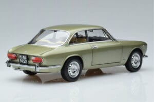 Alfa Romeo GTV 2000 Zielony Edycja Limitowana Norev 1:18 187913 Metal — zdjęcie 3 z 7