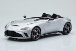 Aston Martin V12 Speedster Srebrny GT Spirit 1:18 GT430 Żywica