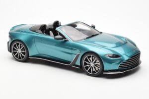 Aston Martin V12 Vantage Roadster Tayos Turkusowy Zielony GT Spirit 1:18 GT445 Żywica — zdjęcie 4 z 6