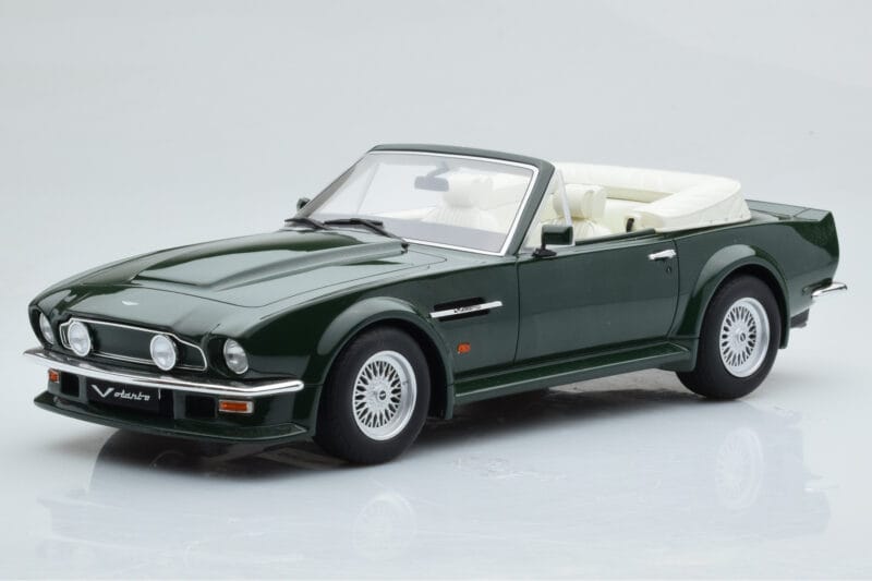 Aston Martin V8 Vantage Volante Zielony GT Spirit 1:18 ZM091 Żywica