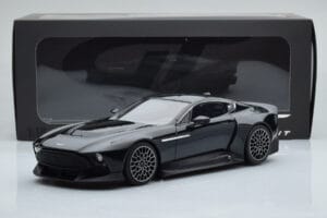 Aston Martin Victor Czarny GT Spirit 1:18 GT428 Żywica — zdjęcie 6 z 6