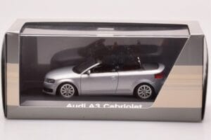 Audi A3 8P Kabriolet Srebrny Minichamps 1:43 5010803323 Metal — zdjęcie 4 z 4