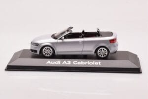 Audi A3 8P Kabriolet Srebrny Minichamps 1:43 5010803323 Metal