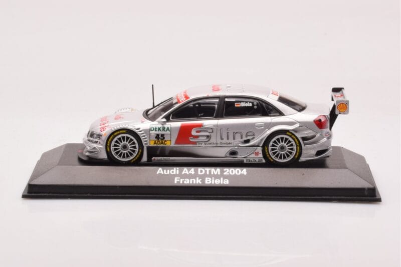 Audi A4 B6 #45 Audi Sport F. Biela DTM 2004 Minichamps 1:43 400041445 Metal
