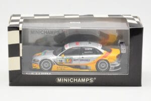 Audi A4 B7 DTM Team Audi Sport Phoenix #15 O. Jarvis DTM 2008 Minichamps 1:43 400081715 Metal — zdjęcie 4 z 4