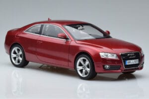 Audi A5 B8 Granatowa Czerwień Norev 1:18 188352 Metal — zdjęcie 5 z 7