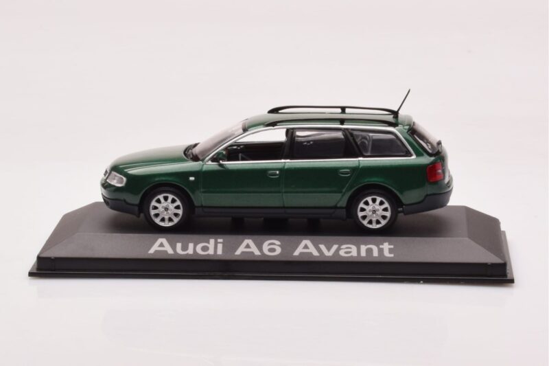 Audi A6 C5 Avant Zielony Minichamps 1:43 5010106213 Metal