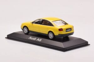 Audi A6 C5 Żółty Minichamps 1:43 IND47004 Metal — zdjęcie 3 z 4