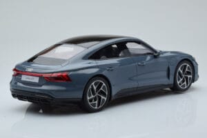 Audi E-Tron GT Szary GT Spirit 1:18 GT393 Żywica — zdjęcie 2 z 6