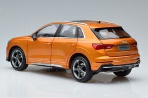 Audi Q3 F3 Pomarańczowy FAW 1:18 05730Q32019 Metal — zdjęcie 6 z 7