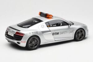 Audi R8 5.2 DTM Safety Car 2010 Kyosho 1:18 09216DTM Metal — zdjęcie 3 z 8