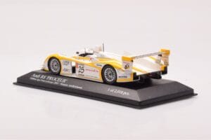 Audi R8 #25 S. Ara / T. Kristensen Winners 1000km Spa 2003 Minichamps 1:43 400031325 Metal — zdjęcie 3 z 4
