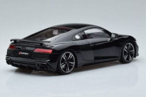 Audi R8 Performance Czarny Kengfai 1:18 VAKF-0353 Metal — zdjęcie 3 z 10