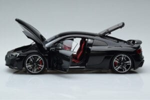 Audi R8 Performance Czarny Kengfai 1:18 VAKF-0353 Metal — zdjęcie 4 z 10