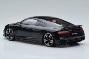 Audi R8 Performance Czarny Kengfai 1:18 VAKF-0353 Metal — zdjęcie 7 z 10