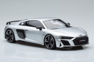 Audi R8 Performance Srebrny Kengfai 1:18 VAKF-0354 Metal — zdjęcie 6 z 10