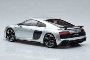 Audi R8 Performance Srebrny Kengfai 1:18 VAKF-0354 Metal — zdjęcie 7 z 10