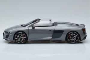 Audi R8 Spyder Performance Nardo Szary Kengfai 1:18 VAKF-0352 Metal — zdjęcie 6 z 11