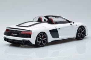 Audi R8 Spyder Performance Biały Kengfai 1:18 VAKF-0351 Metal — zdjęcie 3 z 11