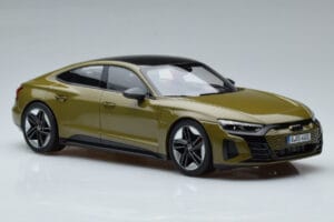 Audi RS E-Tron GT Oliwkowy Norev 1:18 188380 Metal — zdjęcie 4 z 6