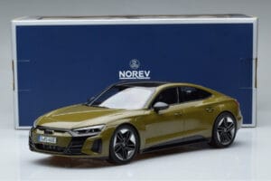 Audi RS E-Tron GT Oliwkowy Norev 1:18 188380 Metal — zdjęcie 6 z 6