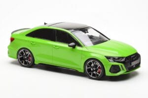 Audi RS3 8Y Sedan Zielony MCG 1:18 MCG18449 Metal — zdjęcie 4 z 6