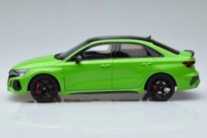 Audi RS3 8Y Sedan Zielony GT Spirit 1:18 GT414 Żywica — zdjęcie 3 z 6