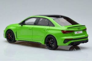 Audi RS3 8Y Sedan Zielony GT Spirit 1:18 GT414 Żywica — zdjęcie 5 z 6