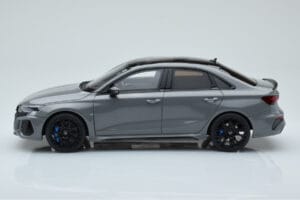 Audi RS3 8Y Sedan Performance Edition Szary GT Spirit 1:18 GT885 Żywica — zdjęcie 3 z 6