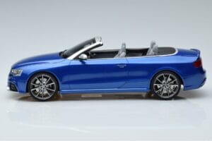 Audi RS5 B8 Kabriolet Niebieski GT Spirit 1:18 ZM053 Żywica — zdjęcie 3 z 6